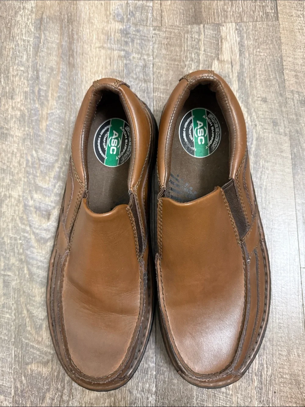 Skechers Men's Carrera Brown Leather Slip-On Loafers